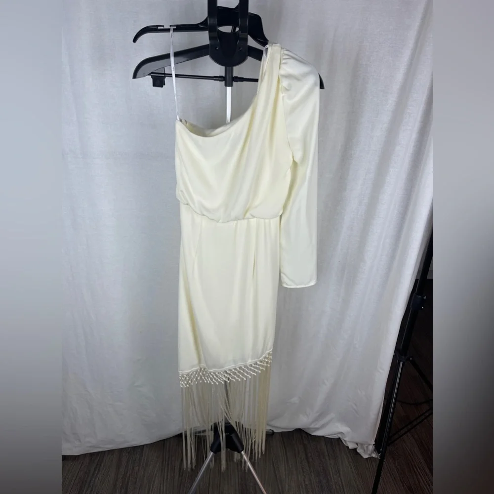 Lulus Cream One-Shoulder Fringe Midi Dress Size Small NWT - Picture 8 of 11